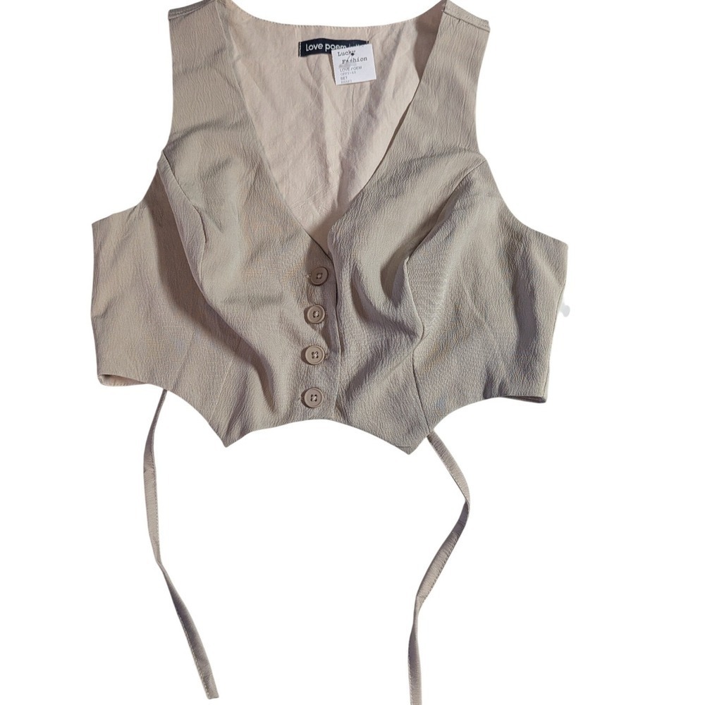 Love Poem Tan Khaki Cropped Vest Size M Button Front Tie Back Medium NWT